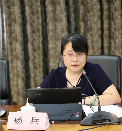 华文众合组织专家及主流厂商推进智慧书法教室装备规范标准制定